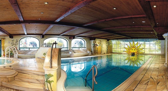 Hotel Neuhaus, Mayrhofen ski chalet, image 7